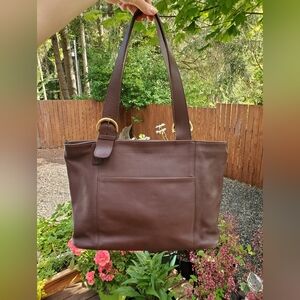 Vintage 1997 Coach Soho Zip Tote bag in Mohogany